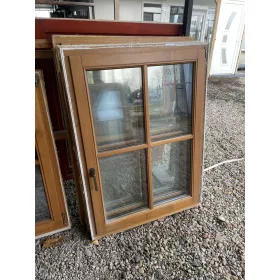 98x132 bontott egyszárnyú fa ablak