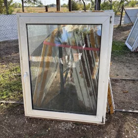 117x144 bontott egyszárnyú műanyag ablak