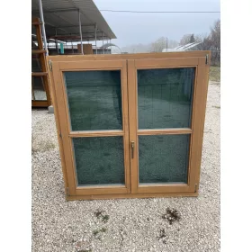 130x133 bontott kétszárnyú fa ablak